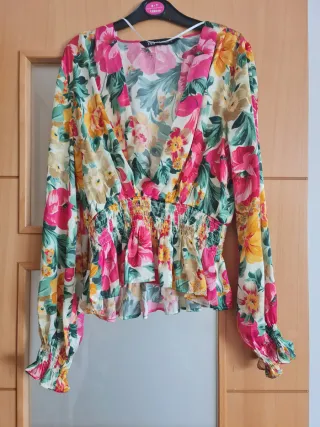 Blusa Zara Estampada Fruncida 