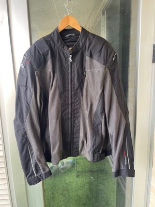 Chaqueta Clover