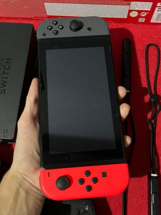 Nintendo Switch con accessori