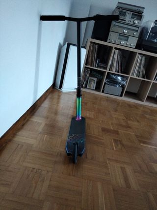 Scooter Invert Supreme Color Gasolina