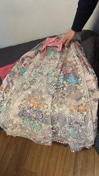 Falda de fallera niña 12 años con manteletas