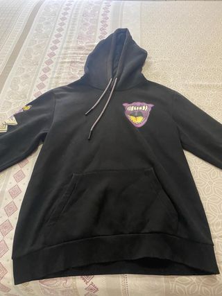 Sudadera Bershka Negra con Estampado