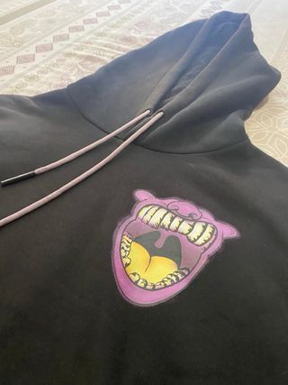 Sudadera Bershka Negra con Estampado