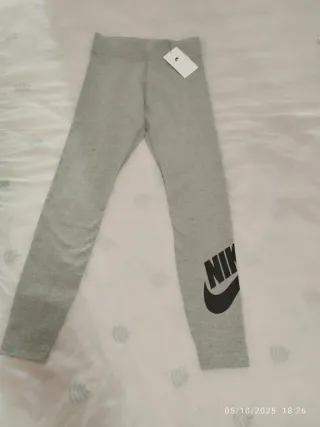 Leggings Nike grises