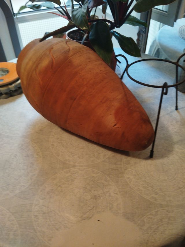 Ánfora culo de abeja de terracota