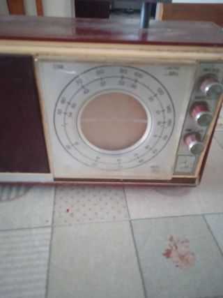 Radio Inter Marrón Vintage