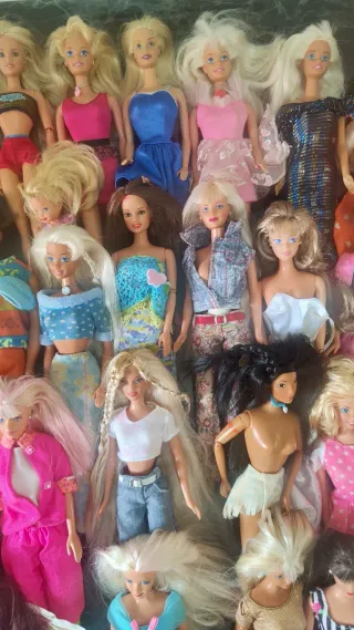 42 Barbie Vintage