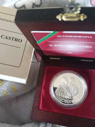 Moneda Conmemorativa D. João de Castro 2000