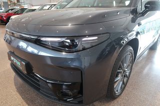 Leapmotor C10 REEV Design Automático 215cv - 2025