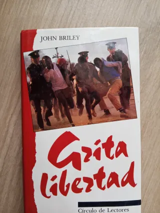 GRITA LIBERTAD