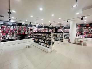 Local comercial en alquiler en Centro en Torrelavega