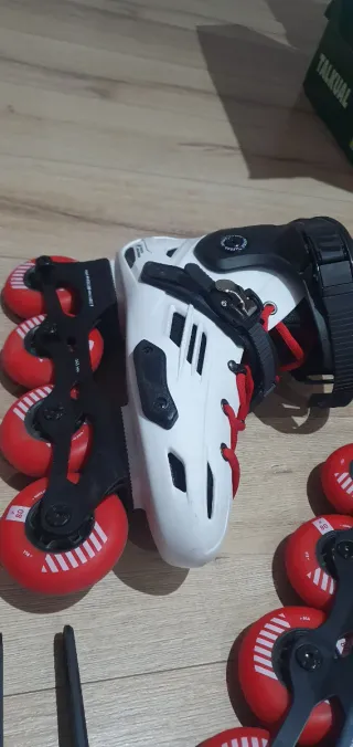 Patines freeskate Oxelo MF500 Blancos y negros