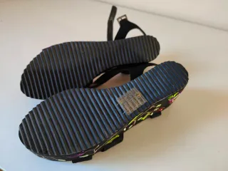 Sandalias negras talla 38
