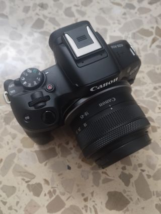 Canon EOS R50 Cámara Mirrorless RF-S 18-45mm