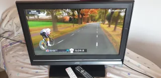 Mini Stick H96Max Android TV + TV 26p Jvc