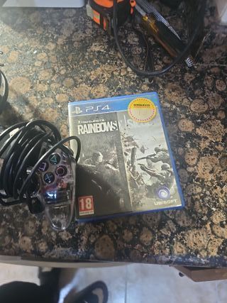 Console Sony PS4 nera