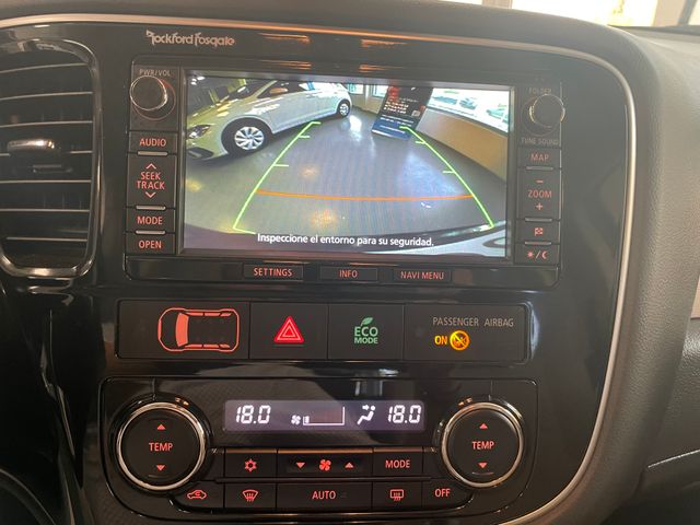 Mitsubishi Outlander 2015