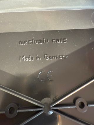 Base Display Exclusive Cars 300x160mm