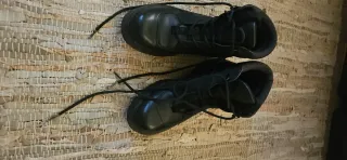 Botas UGG Tioga Negras