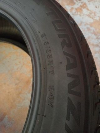 Neumáticos 215/55 R17 94V Bridgestone