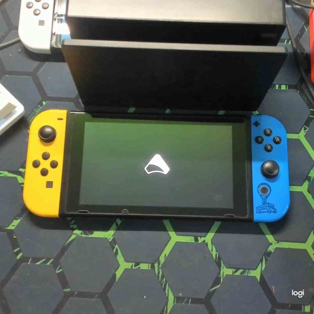 Nintendo Switch Fortnite Edition 1TB 60/80 GIOCHI