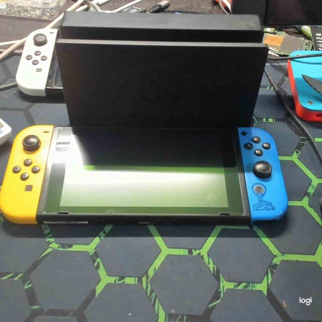 Nintendo Switch Fortnite Edition 1TB 60/80 GIOCHI