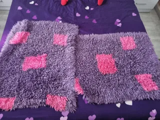 Alfombra pequeña rosa y morada 60×80
