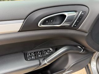 Porsche Cayenne 2015