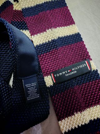 Corbata Tommy Hilfiger Rayas 100%seda

