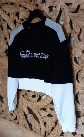 Sudadera Emporio Armani T/S Negra y Blanca