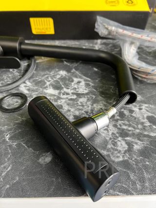 Grifo cocina extraíble Inox giratorio 360° negro