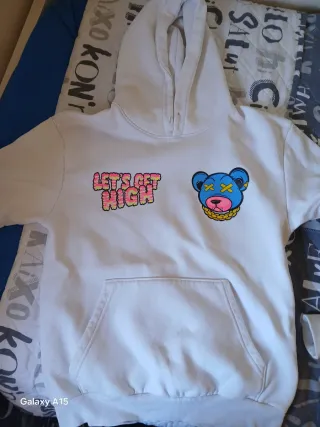 Sudadera con estampado de oso azul