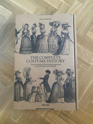 Le costume historique