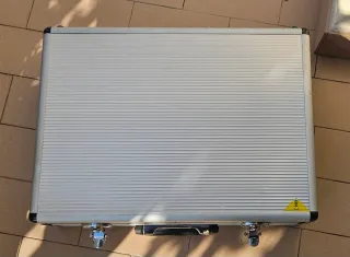 Valigetta alluminio con tracolla