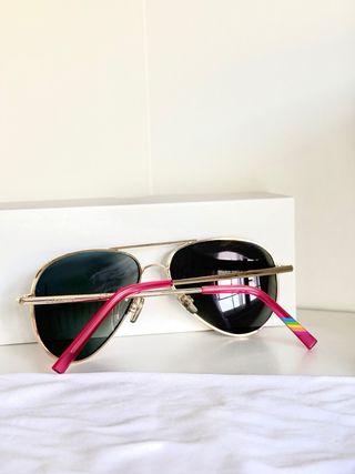 Gafas de sol Polaroid rosas y moradas de niña 
