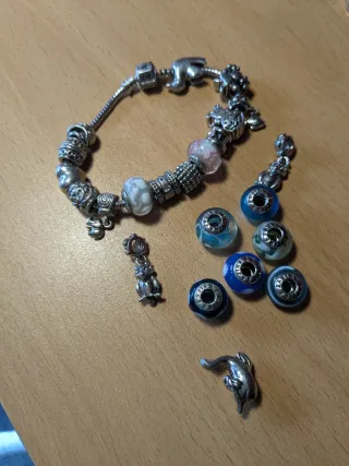Pulsera ZAJIRA tipo Pandora con charms