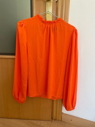 Blusa naranja Shein sin usar