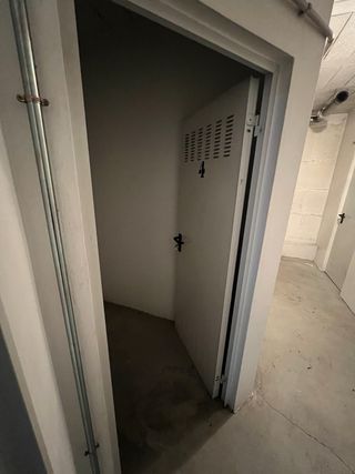 Trasteros en venta en Carballo - 4 m2 y acceso 24h