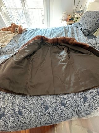 Chaqueta corta de piel