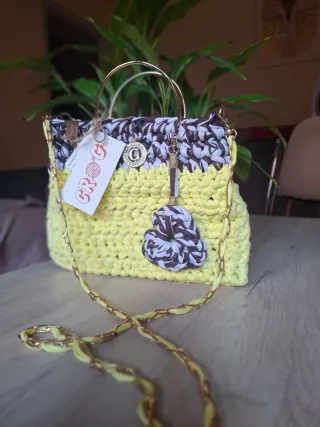 Bolso amarillo/marron de crochet hecho a mano