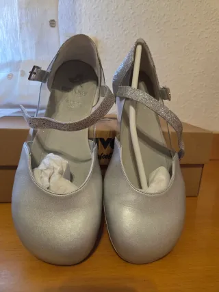 Bailarinas Navega barefoot plateadas talla 40.