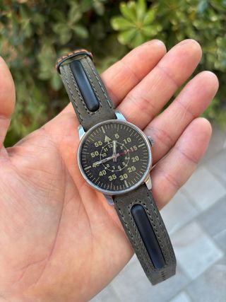 Orologio militare carica manuale vintage