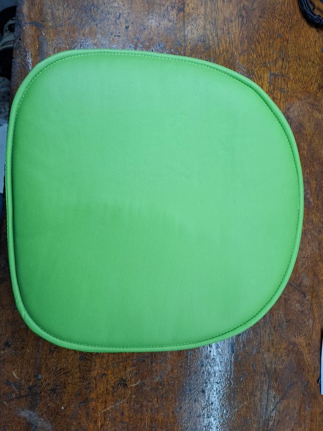 Cuscini coprisedia ecopelle verdi