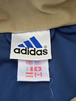 CHAQUETA DEPORTIVA ADIDAS VINTAGE.