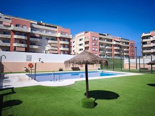 Piso en alquiler en Las Lagunas en Mijas