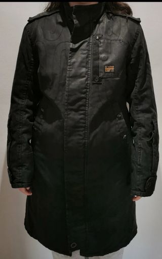 Parka negra acolchada