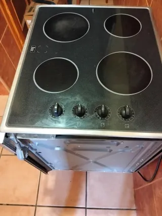 Horno con ventilador y vitrocerámica