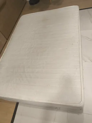 Colchón Matrimonial 135cm viscoelástico.