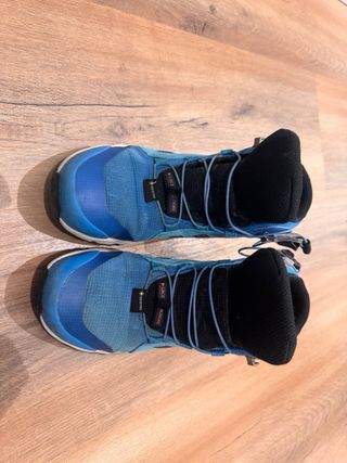 Botas Adidas Terrex niño Goretex