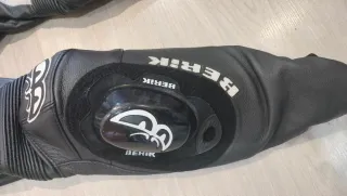 Mono de cuero Berik Talla XXL 